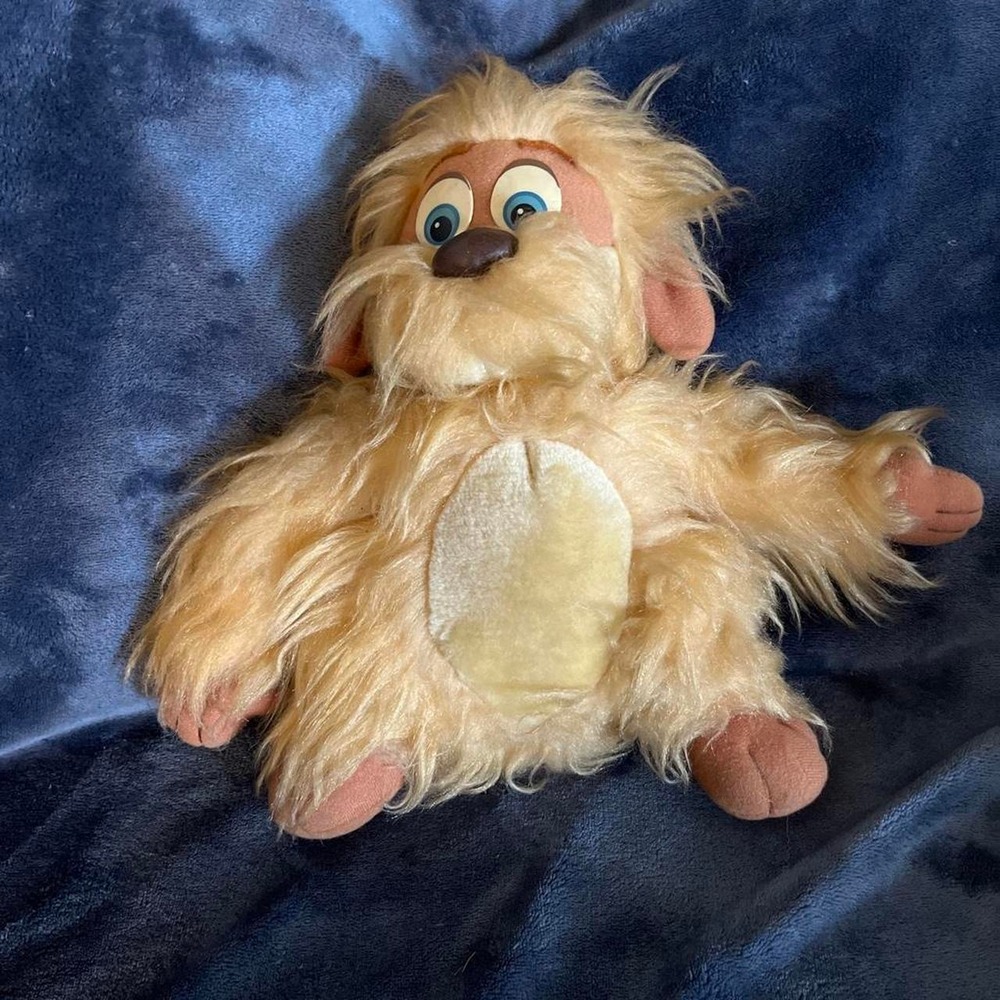 1985 Walt Disney's The Black Cauldron Gurgi plush